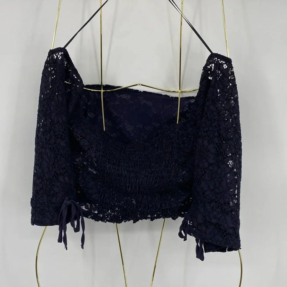 Zara Crop‎ Top Womens Size Small Navy Blue Lace Floral Smocked Square Neckline